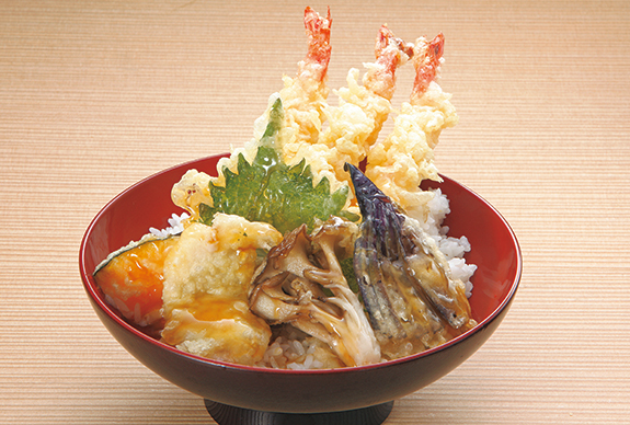 海老の天丼　930円